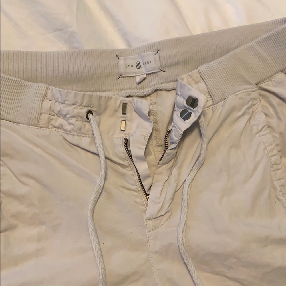 Super soft Lou & Grey casual pants